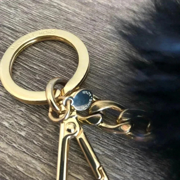 Michael  Kors Puffy Keychain - Picture 4 of 7